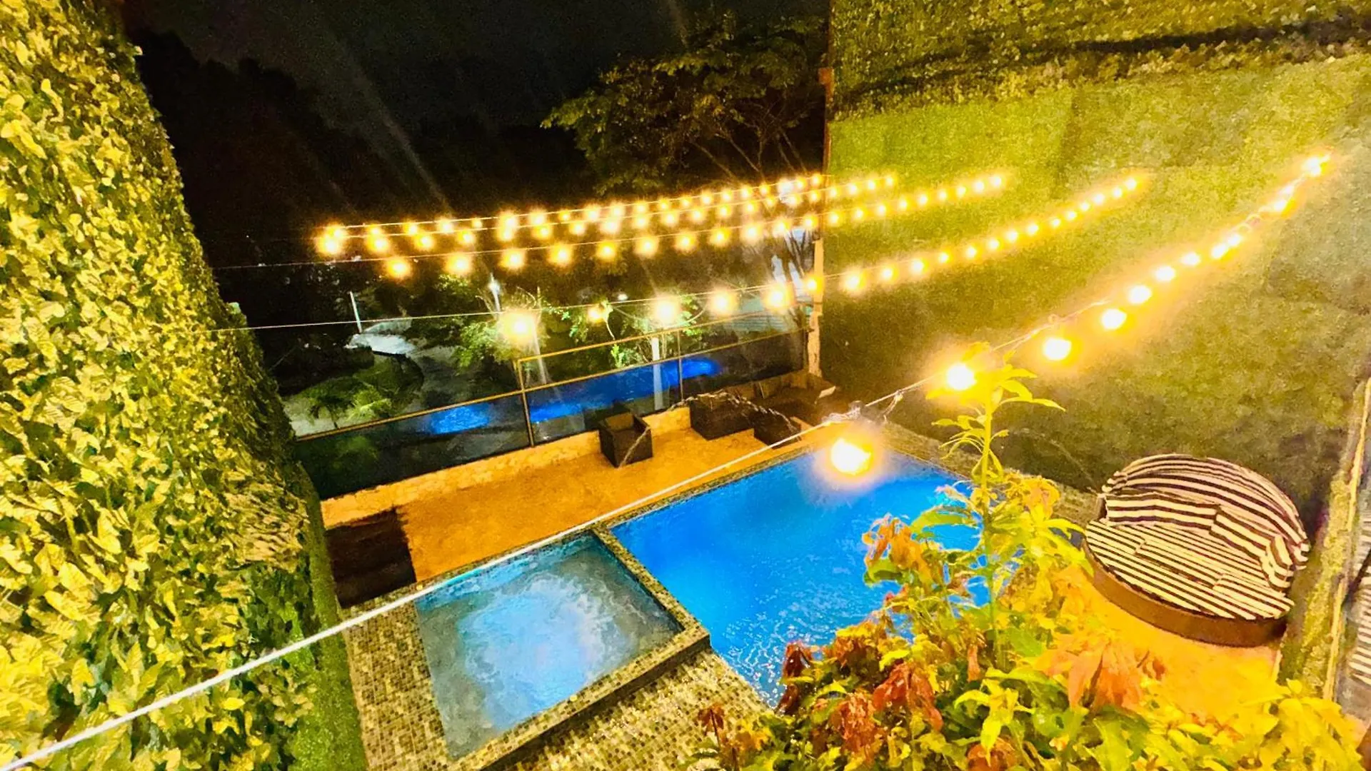 Mansion Parque Lleras Poblado Medellin Villa