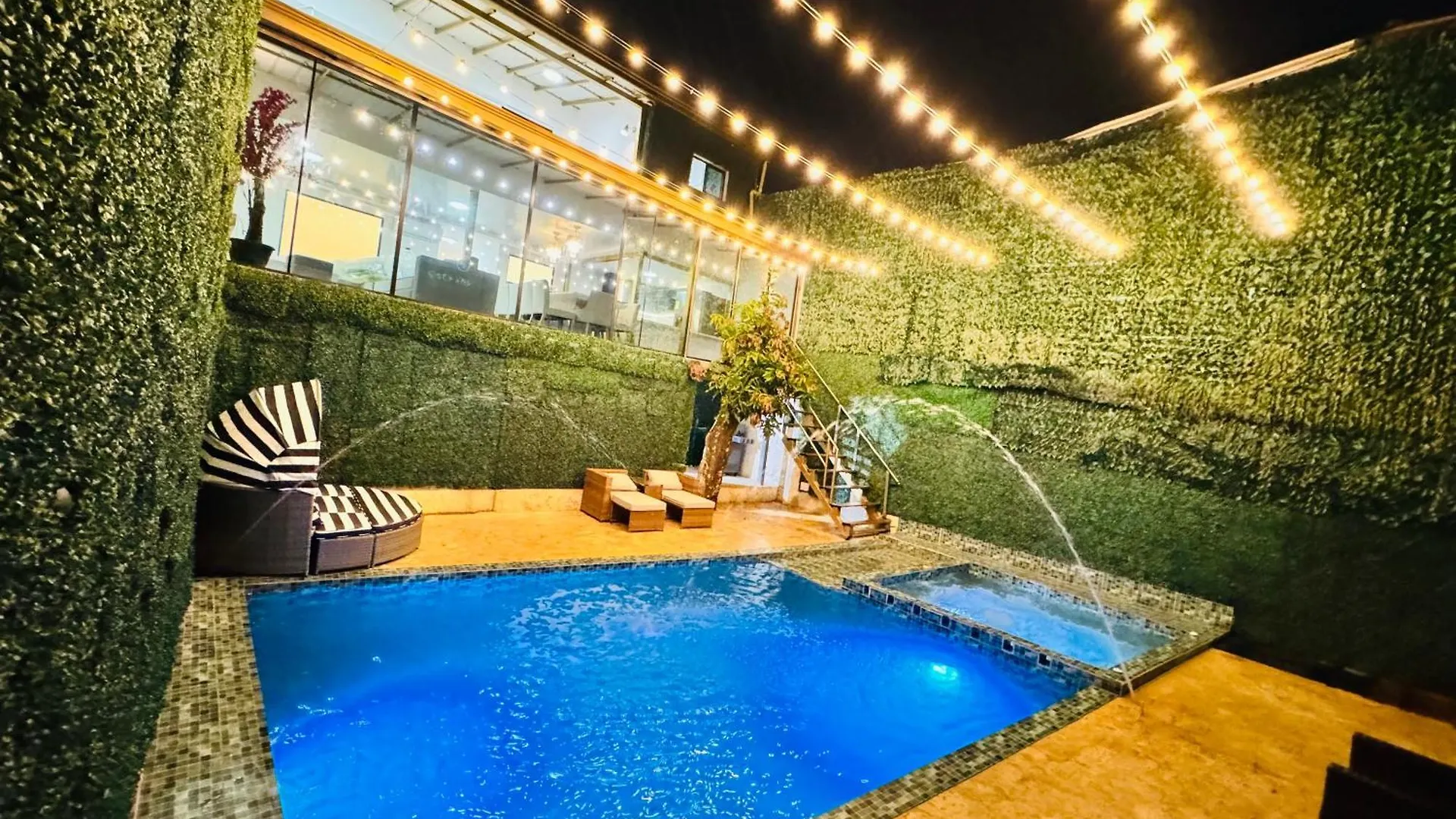 Mansion Parque Lleras Poblado Medellin location