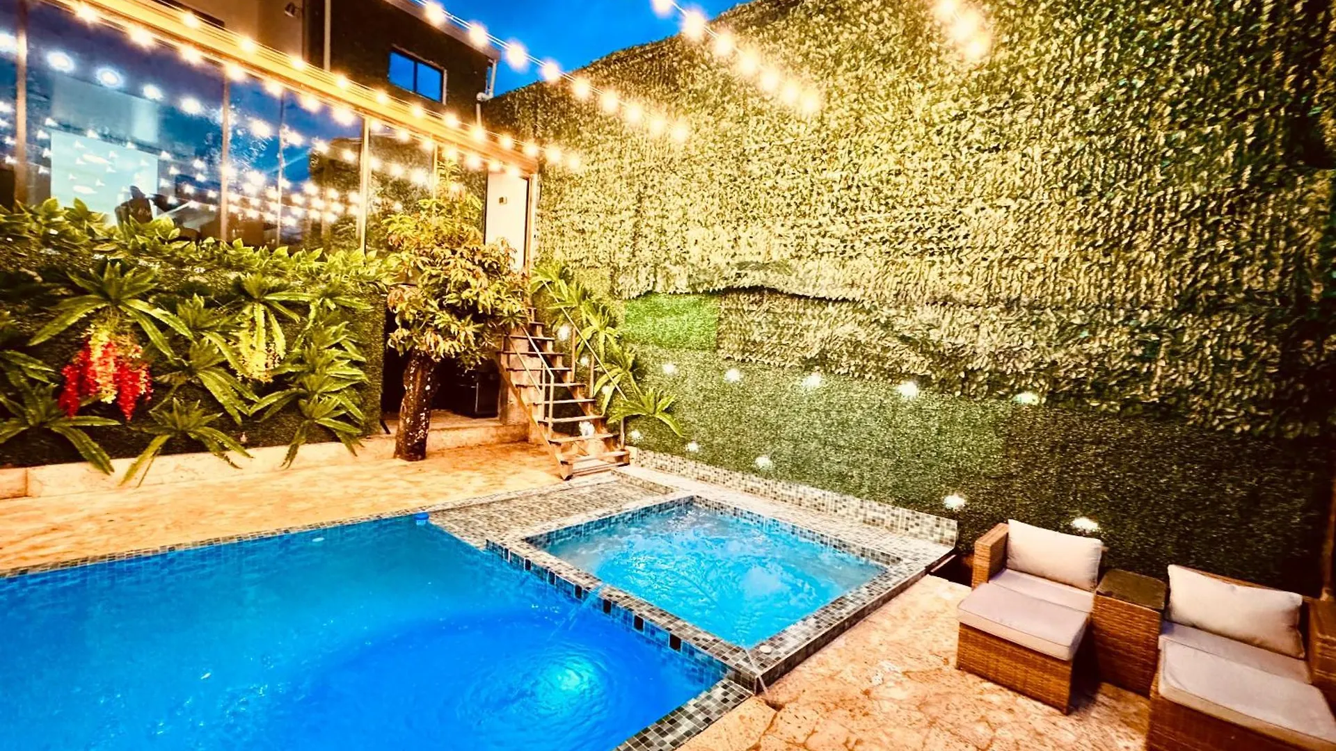 Mansion Parque Lleras Poblado Medellin Villa